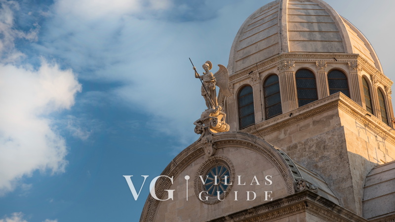 Villa Vista Microlocation