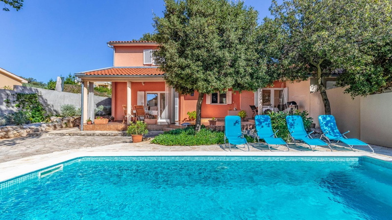 Villa Ella