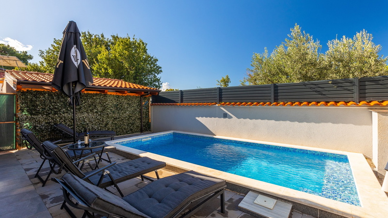 Villa Katarina - Peroj