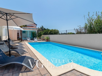 Villa Mary Pool