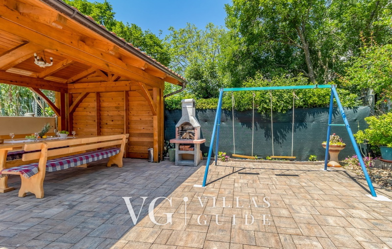 Villa Mary Dvorište i vanjski dio objekta