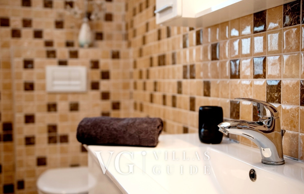 Whitestone Villa Bagno