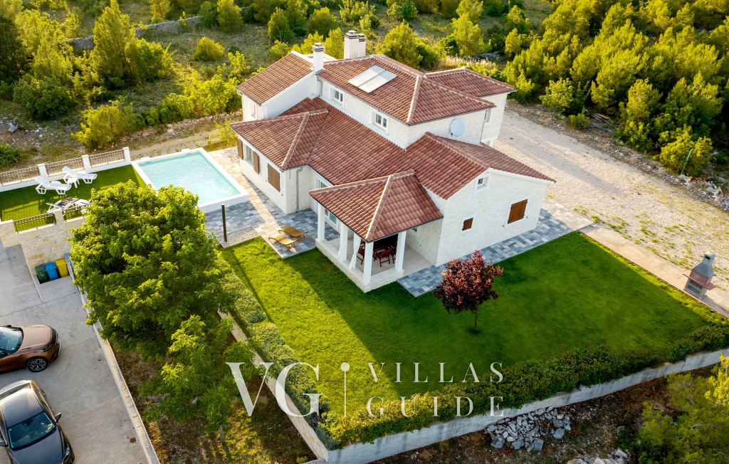 Whitestone Villa