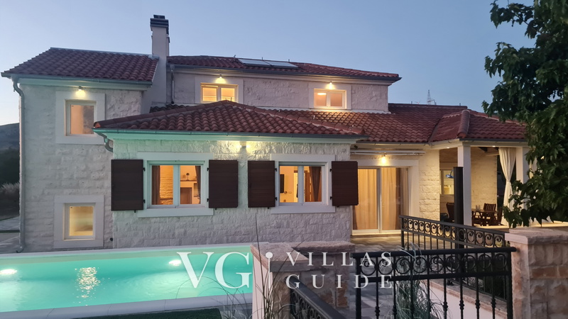 Whitestone Villa