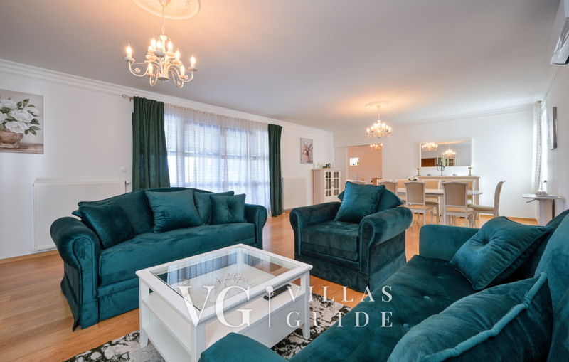 Dvori Perdedaj Living room