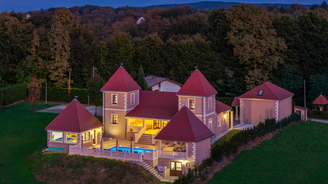 Holiday home Zagreb - Beretinec