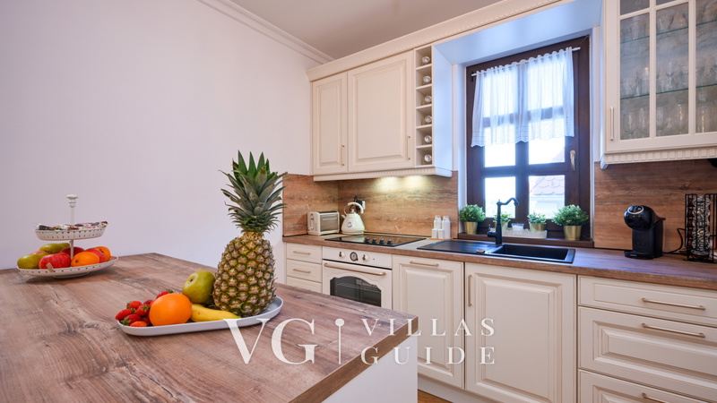 Dvori Perdedaj Kuhinja