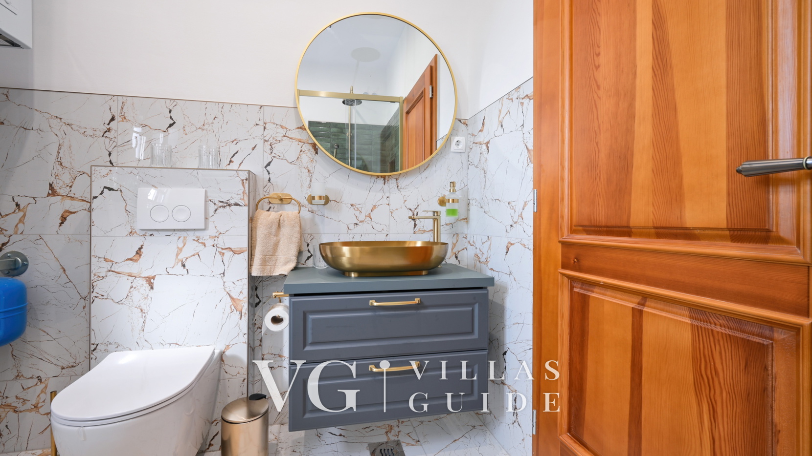 Dvori Perdedaj Kupaonica