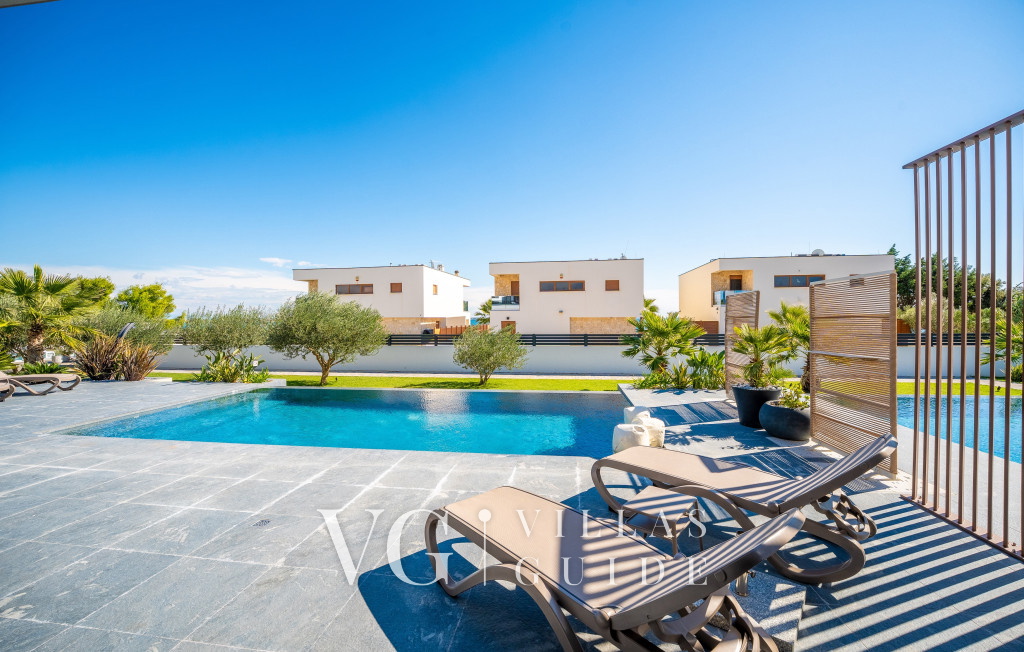 Suva Punta Luxe Bazen