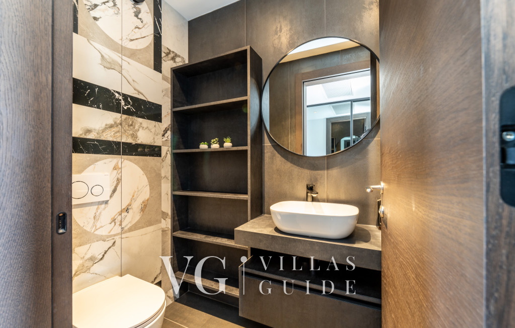 Suva Punta Luxe WC za goste