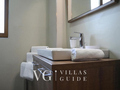 Villa Harmony Bathroom