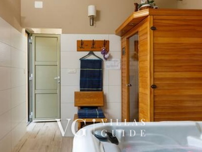 Holiday home Lišnjak wellness