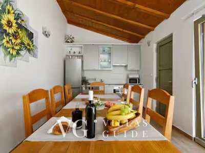 Holiday home Lišnjak Küche