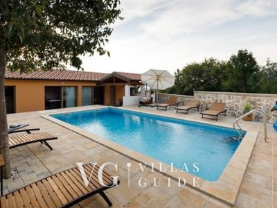 Holiday home Lišnjak