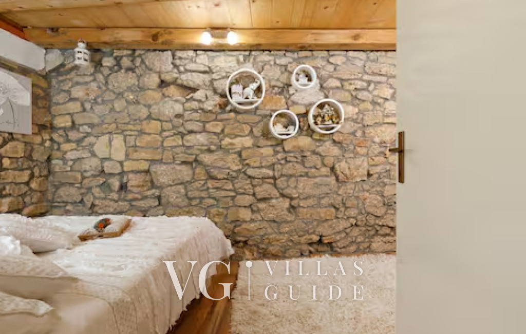 Holiday home Lišnjak Schlafzimmer