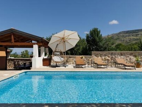 Holiday home Lišnjak