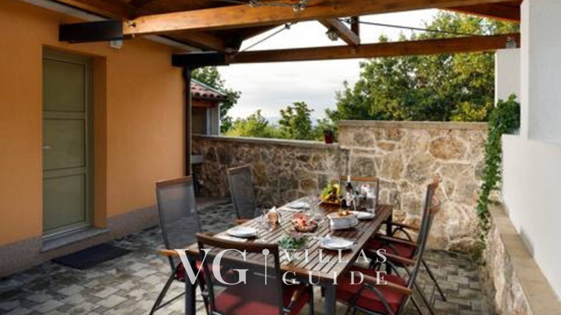 Holiday home Lišnjak