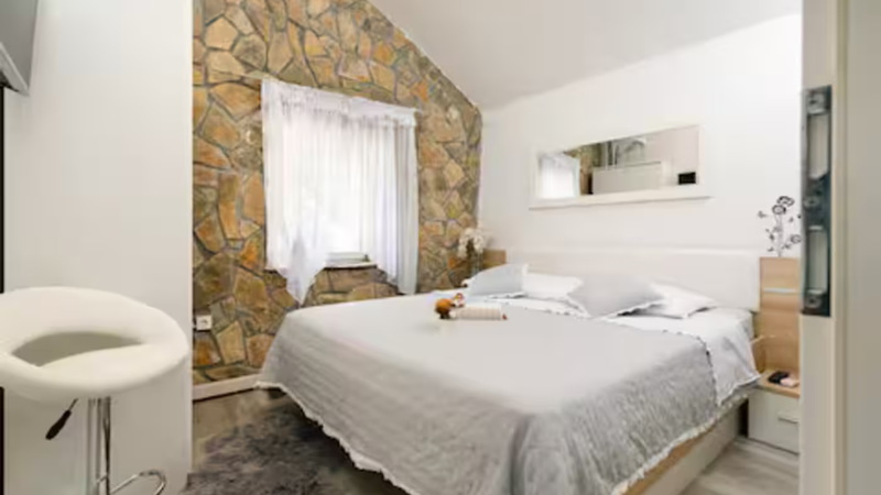 Holiday home Lišnjak