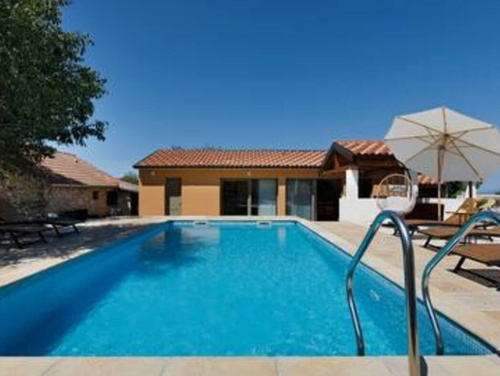 Holiday home Lišnjak