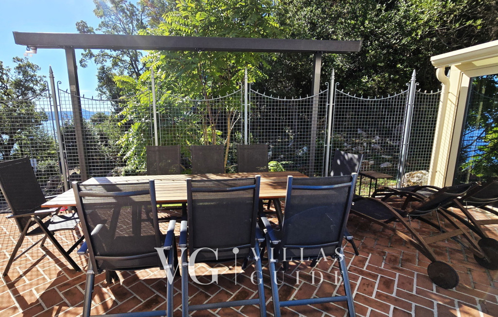 Villa Palazzo del mar with pool Opatija-Mošćenička Draga Garden and property exterior