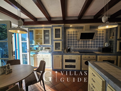 Villa Palazzo del mar with pool Opatija-Mošćenička Draga Kitchen