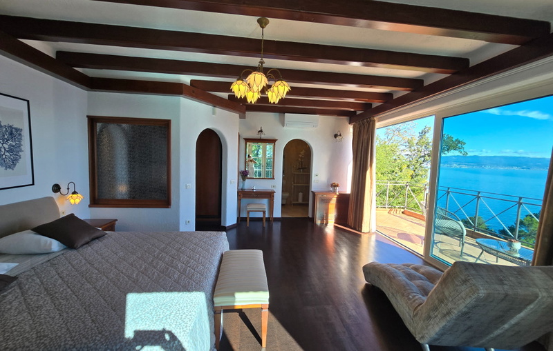 Villa Palazzo del mar with pool Opatija-Mošćenička Draga