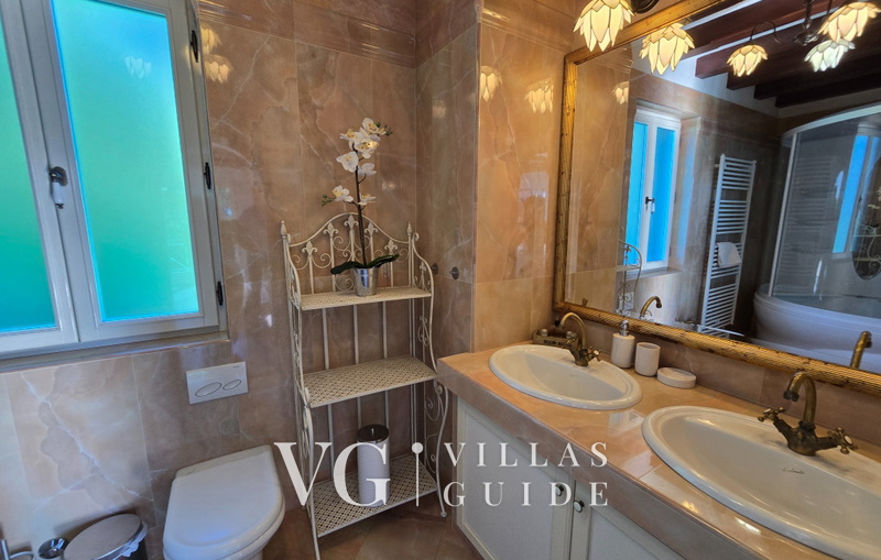 Villa Palazzo del mar with pool Opatija-Mošćenička Draga Badezimmer