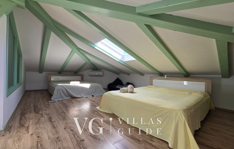 Villa Palazzo del mar with pool Opatija-Mošćenička Draga Schlafzimmer