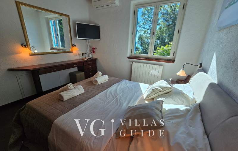 Villa Palazzo del mar with pool Opatija-Mošćenička Draga Schlafzimmer
