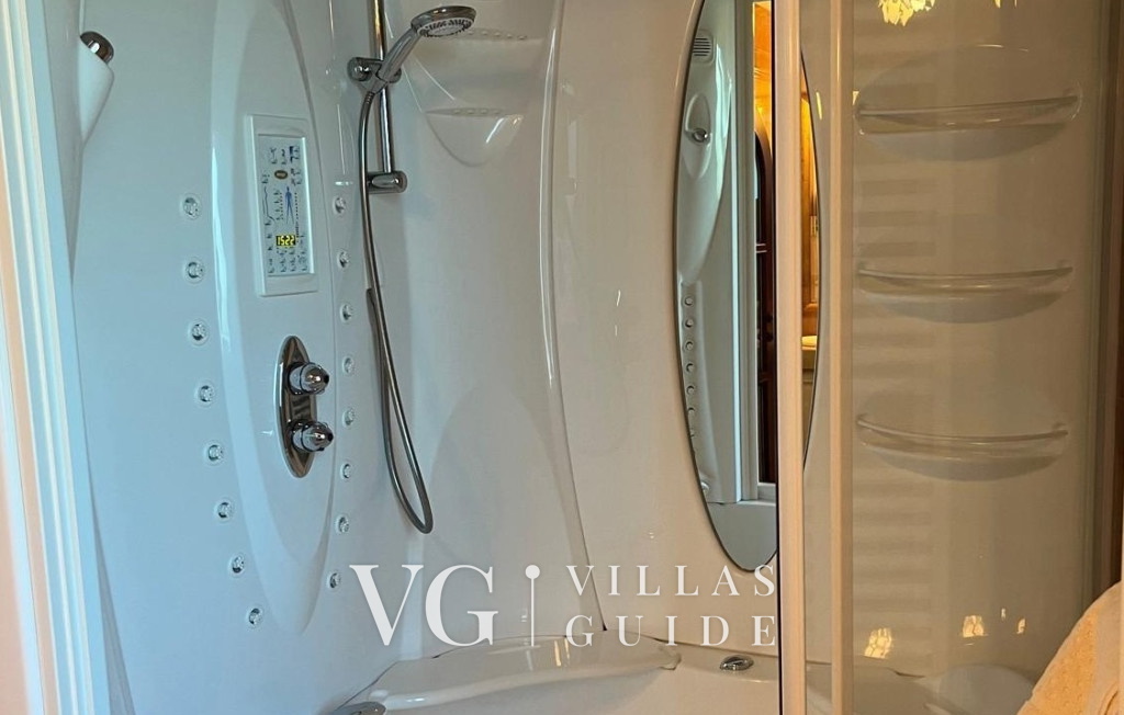 Villa Palazzo del mar with pool Opatija-Mošćenička Draga wellness