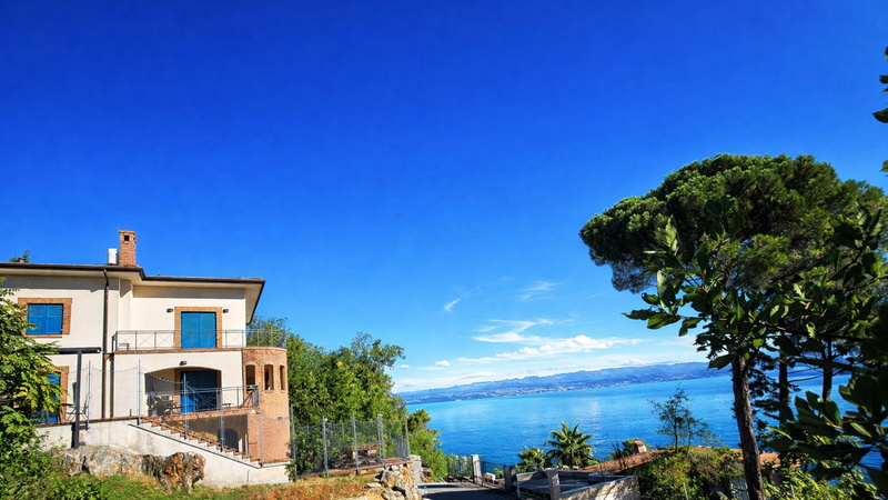 Villa Palazzo del mar with pool Opatija-Mošćenička Draga