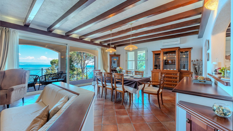 Villa Palazzo del mar with pool Opatija-Mošćenička Draga