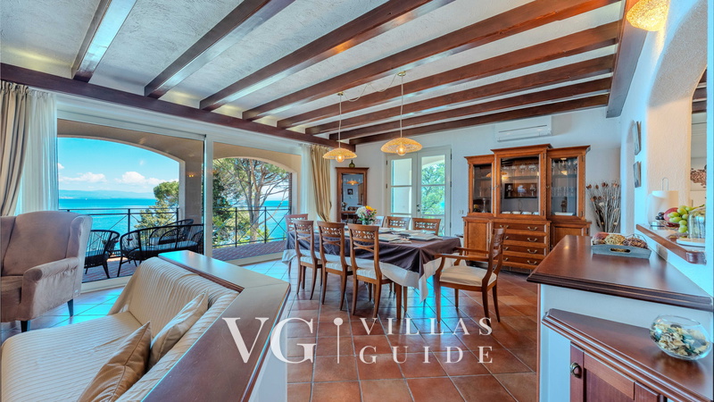 Villa Palazzo del mar with pool Opatija-Mošćenička Draga Wohnzimmer