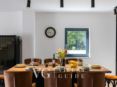 Villa Palazzo Maestral pool&beachfront&whirpool Kuhinja