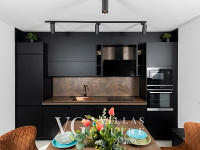 Villa Palazzo Maestral pool&beachfront&whirpool Kuhinja