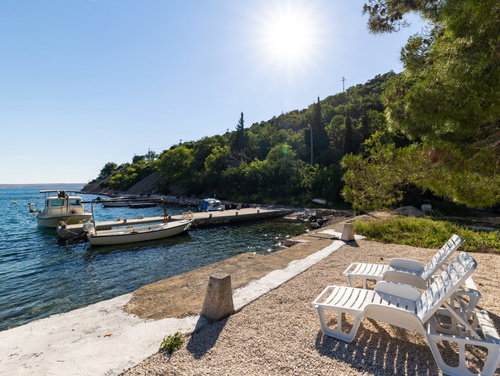 Villa Palazzo Maestral pool&beachfront&whirpool