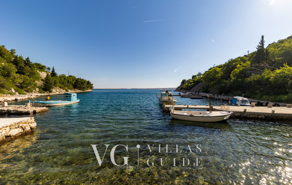 Villa Palazzo Maestral pool&beachfront&whirpool Mikrolokacija