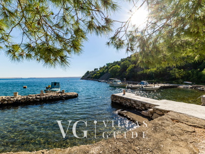 Villa Palazzo Maestral pool&beachfront&whirpool Mikrolokacija