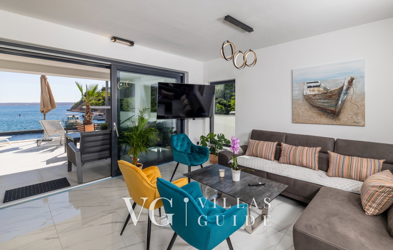 Villa Palazzo Maestral pool&beachfront&whirpool Living room