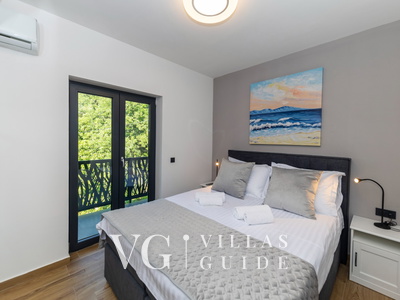 Villa Palazzo Maestral pool&beachfront&whirpool Spavaća soba