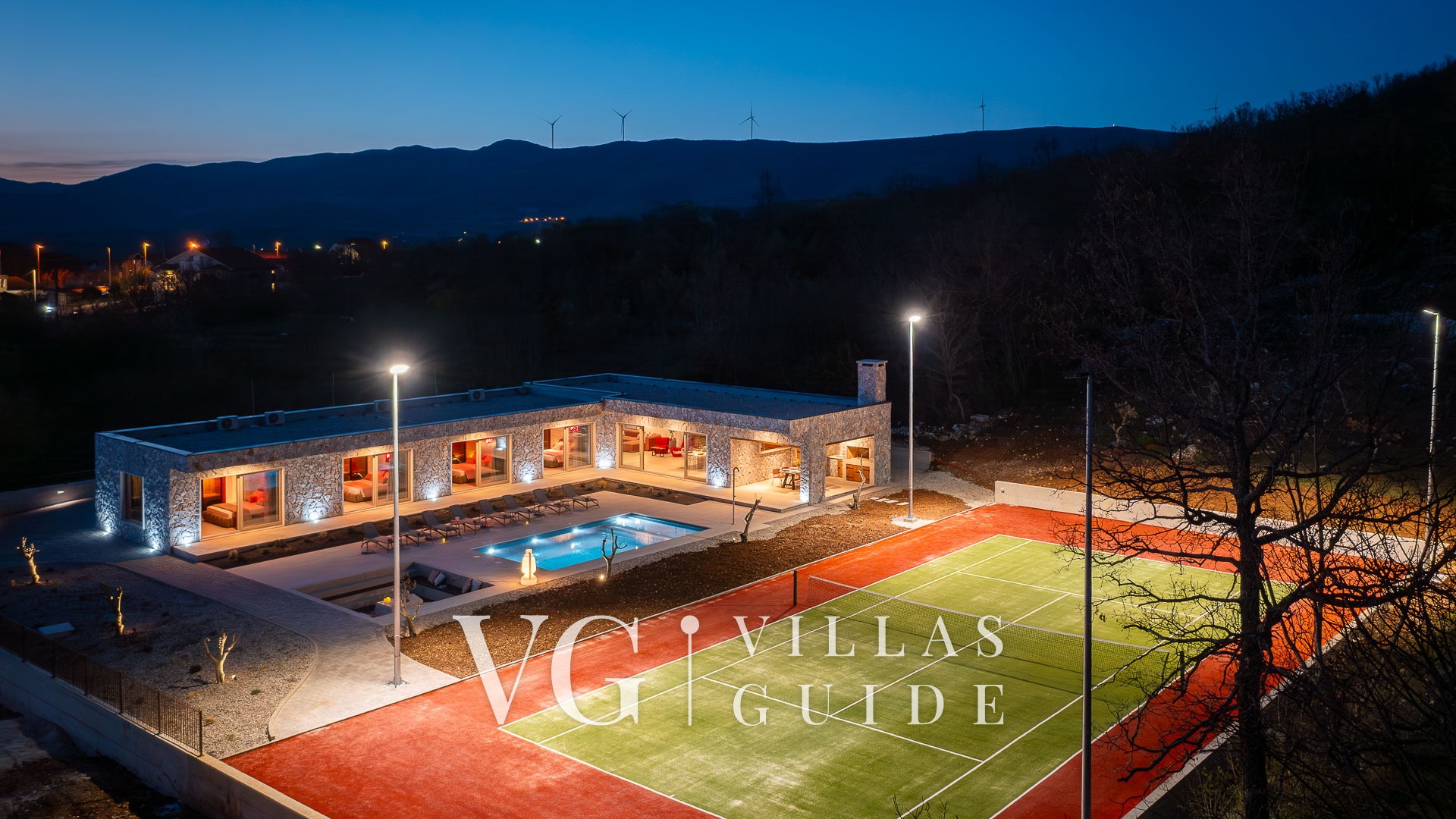 Villa Fantažija - Split-Dicmo Dvorište i vanjski dio objekta