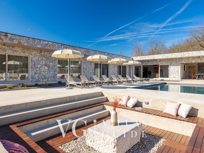 Villa Fantažija - Split-Dicmo Dvorište i vanjski dio objekta