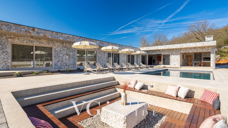 Villa Fantažija - Split-Dicmo Dvorište i vanjski dio objekta