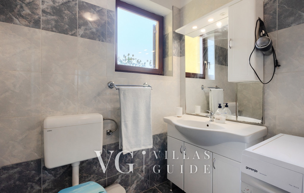 Villa Smilja Bathroom
