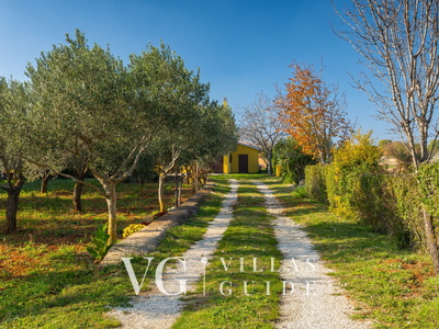Villa Smilja Garden and property exterior
