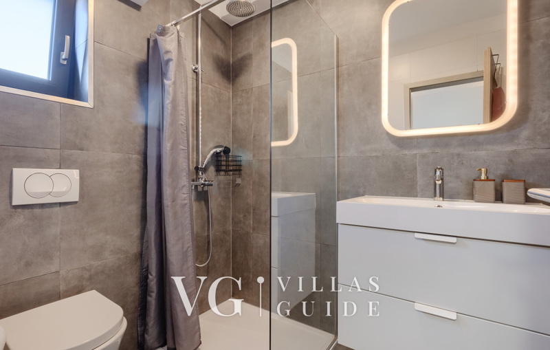 Vila PrivePolai Badezimmer