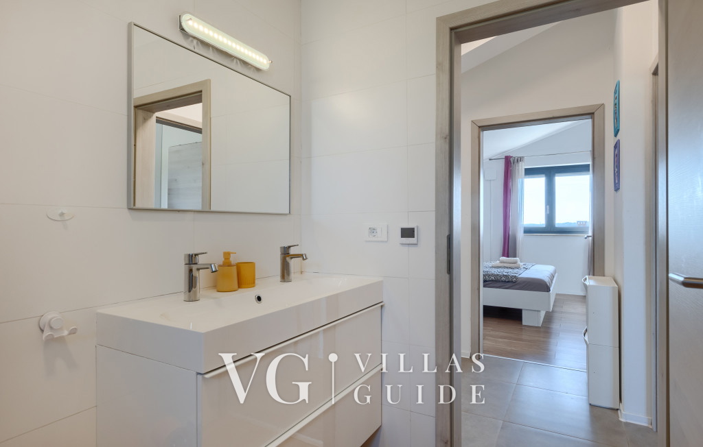 Vila PrivePolai Badezimmer