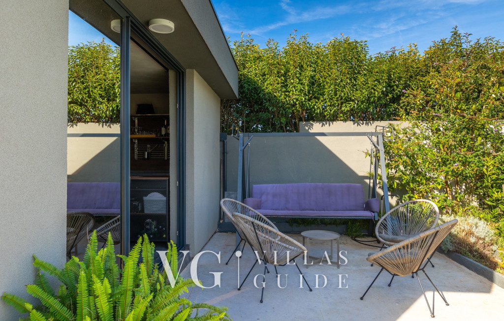 Vila PrivePolai Dvorište i vanjski dio objekta