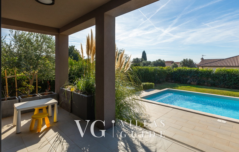 Vila PrivePolai Garten und Außenbereich