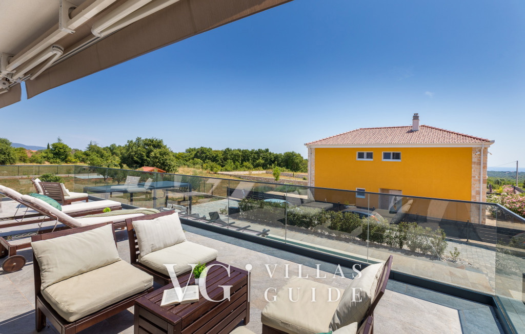 Vila Viktoria Garden and property exterior